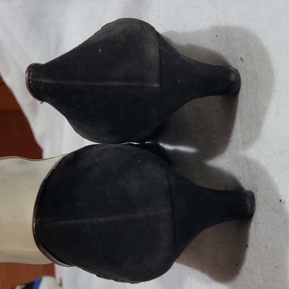 Yves Saint Laurent Block Heels EU 36.5 shoes - Picture 4 of 16